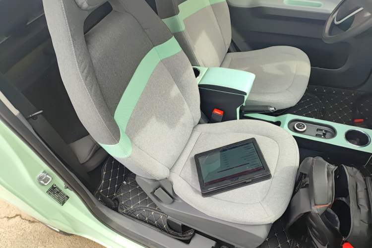 Used Wuling Hongguang MINIEV 2021 Macaron Premium Model – Lithium-NMC