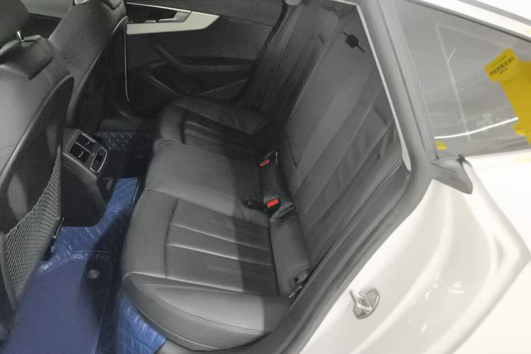 Used Audi A5 2022 Sportback 40 TFSI quattro Luxury Dynamic Model
