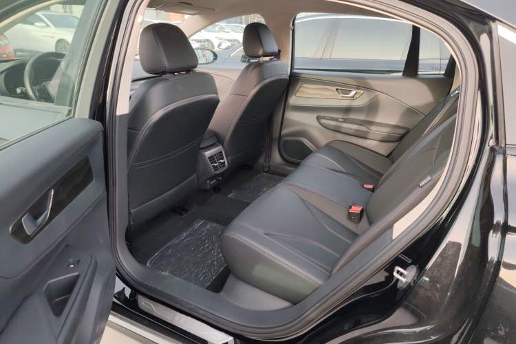 Used Hongqi E-QM5 2021 Charging Version Flagship Edition
