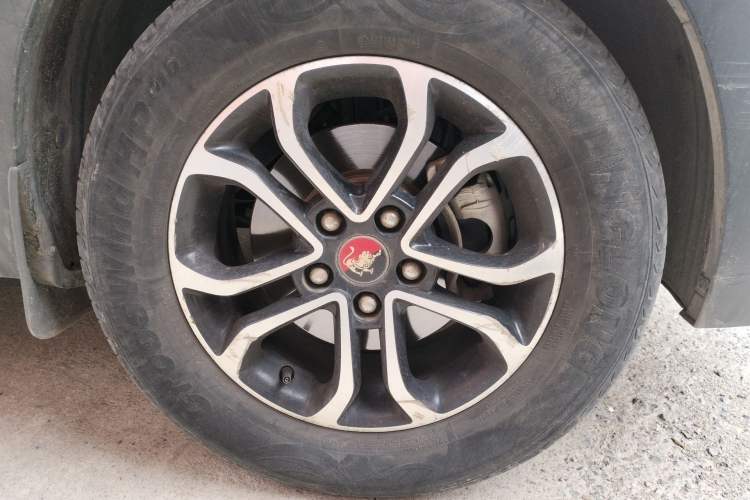 Used FORTHING Joyear X3 2016 1.5L Comfort Model Right Front Wheel Hub