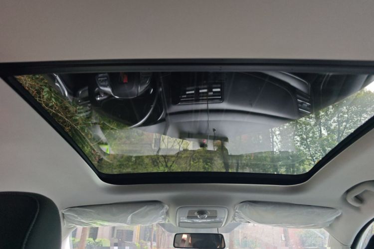 Used Roewe RX8 2019 30T Two-Wheel Drive Supreme Flagship Edition