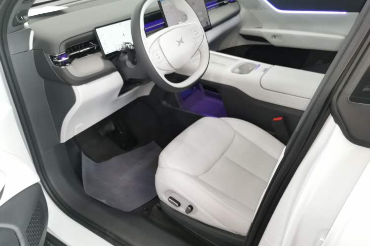 Used XPeng G6 2025 625 Long-Range Max Tech Edition
