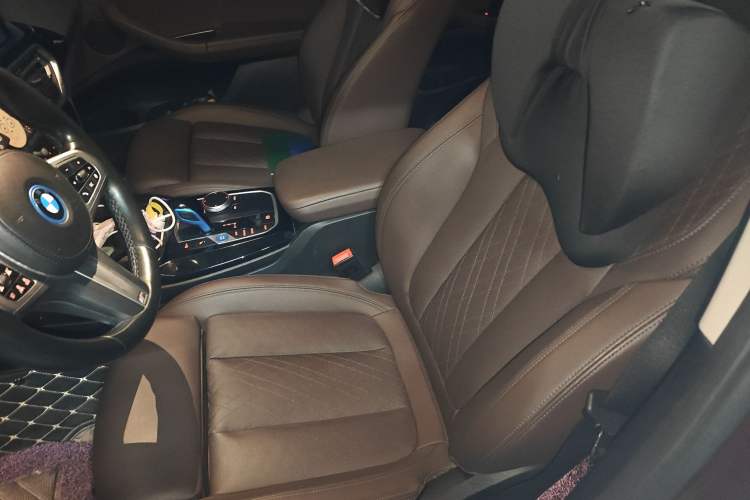 Used BMW iX3 2022 Leading Model