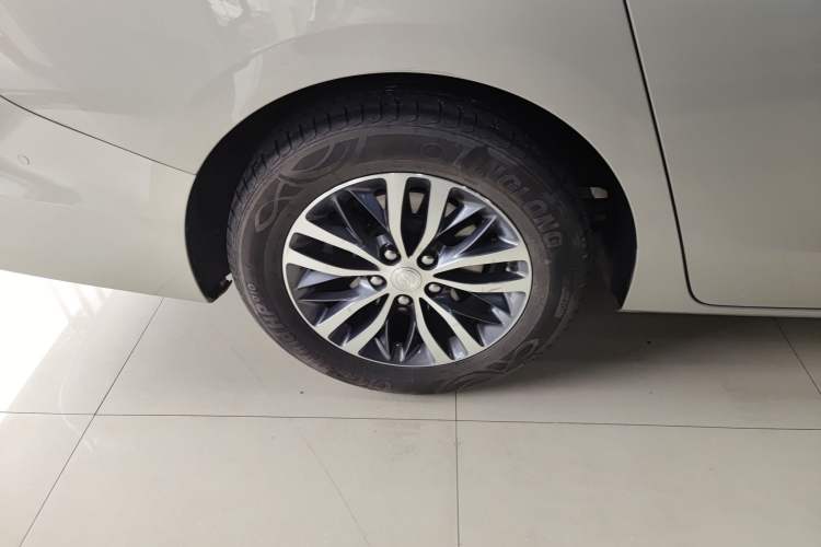 Used Buick GL8 2021 ES Landtrek 653T Comfort Edition
