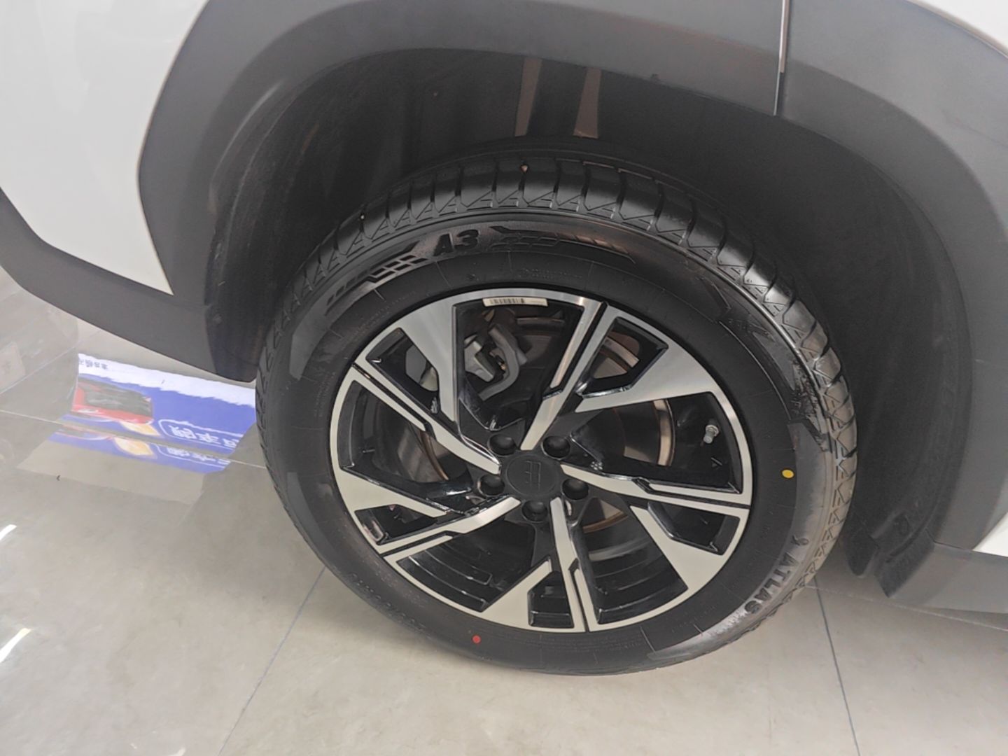 Geely Galaxy L7 2025 EM-i 115km Long-Range Version — снимка 11