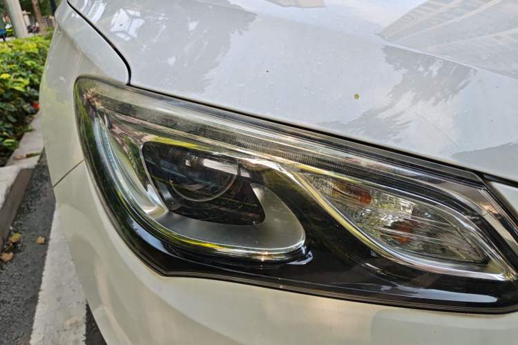 Used Buick GT 2015 15N Manual Elite Edition Right Front Headlight