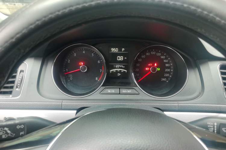 Used Volkswagen Lavida 2017 230TSI DSG Comfort Edition
