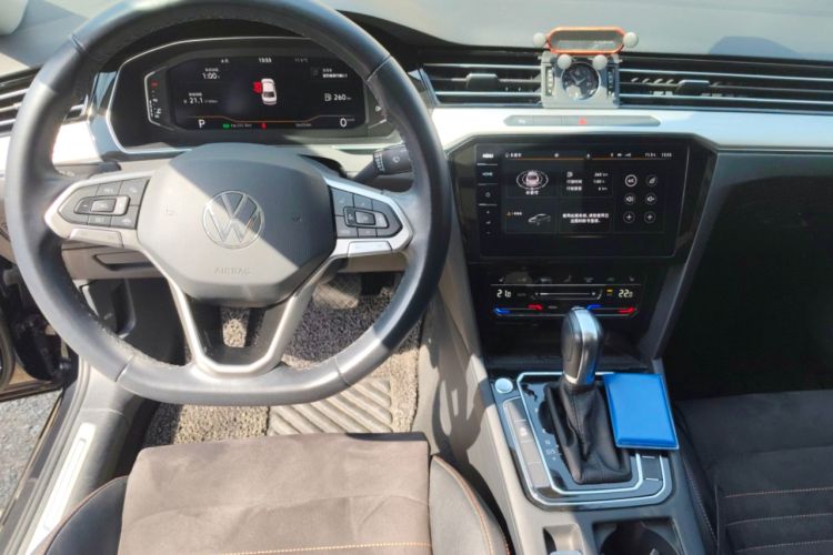 Used Volkswagen Magotan 2021 330TSI DSG 30th Anniversary Edition
