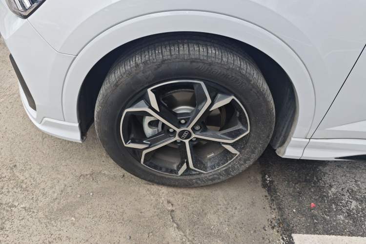 Used Audi Q3 Sportback 2024 40 TFSI Fashion Version Left Front Wheel Hub