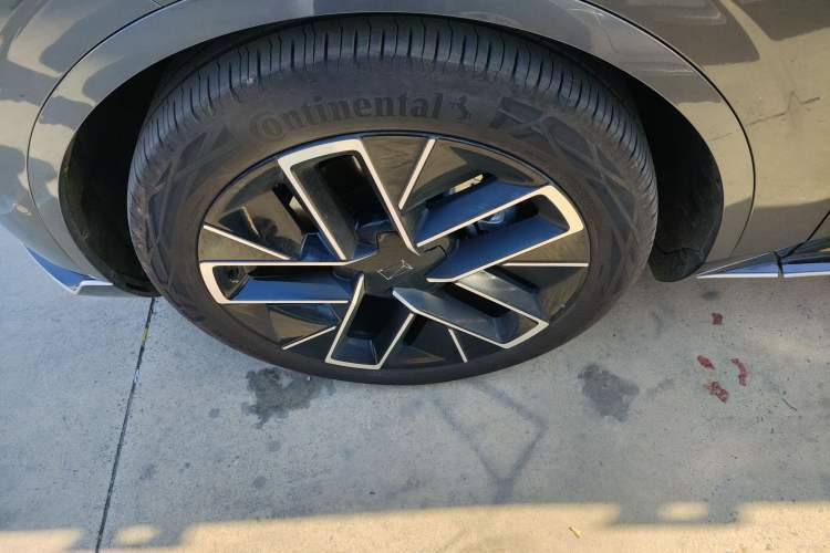 Used Avatr 11 2024 580 Three-Laser Four-Wheel Drive Luxury Edition Exterior 7