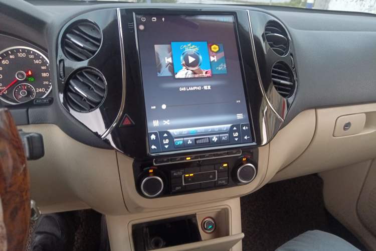 Used Volkswagen Tiguan 2012 1.8TSI Automatic Two-Wheel Drive Urban Edition