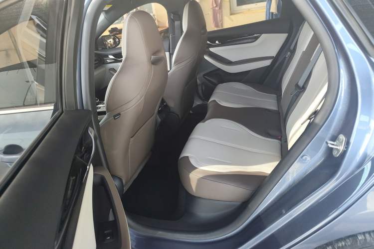 Used BYD Qin PLUS 2024 HONOR Edition DM-i 55KM Leading Model