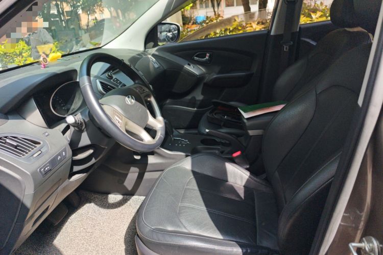 Used Hyundai ix35 2013 2.0L Automatic Two-Wheel Drive Smart GLS China IV Standard Left Front Seat