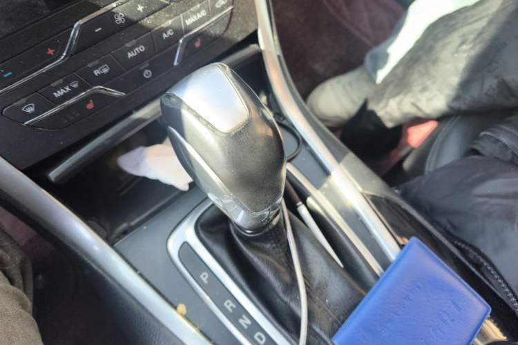 Used Ford Edge 2016 EcoBoost 245 Two-Wheel-Drive Titanium 7-Seater