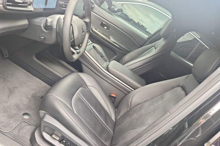 Used Nio EC6 2020 615 km Performance Edition Left Front Seat