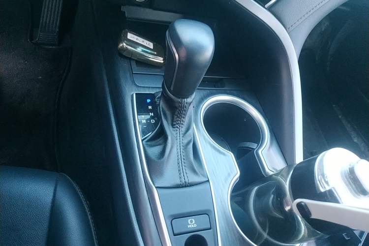 Used Toyota Camry 2021 2.0G Luxury Edition