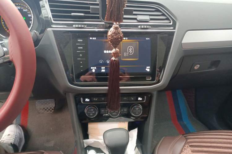 Used Volkswagen Tiguan L 2019 380TSI Automatic All-Wheel Drive Luxury Edition with 7 Seats China VI Standard