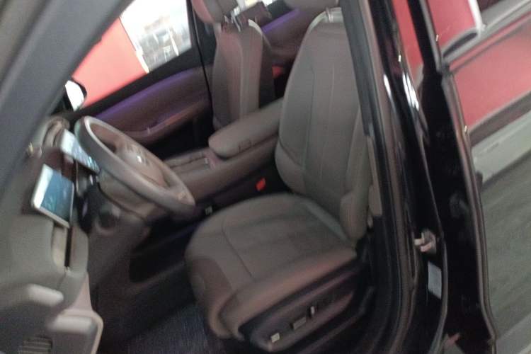 Used Nio ES7 2022 75 kWh Left Front Seat