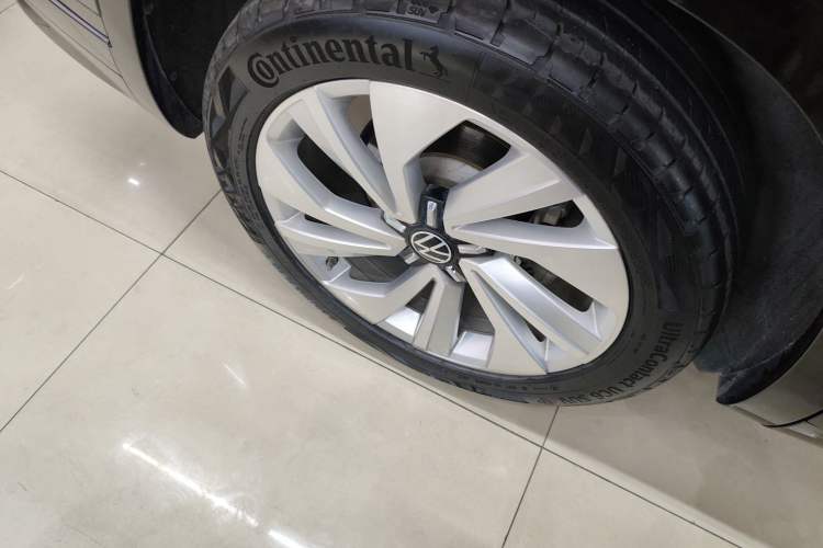 Used Volkswagen Tayron X 2020 330TSI Two-Wheel Drive Luxury Smart Connectivity Version Exterior 5