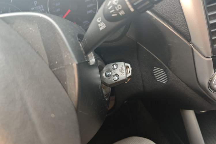 Used Subaru Forester 2011 2.5XS Automatic Luxury Edition Vehicle Key