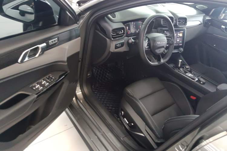 Used Lynk & Co 03 2022 1.5TD DCT JingPro