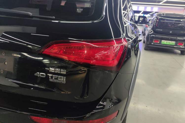 Used Audi Q5 2017 Plus 40 TFSI Technology Model
