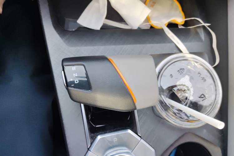 Used CHANGAN UNI-V 2022 1.5T Prestige Version
