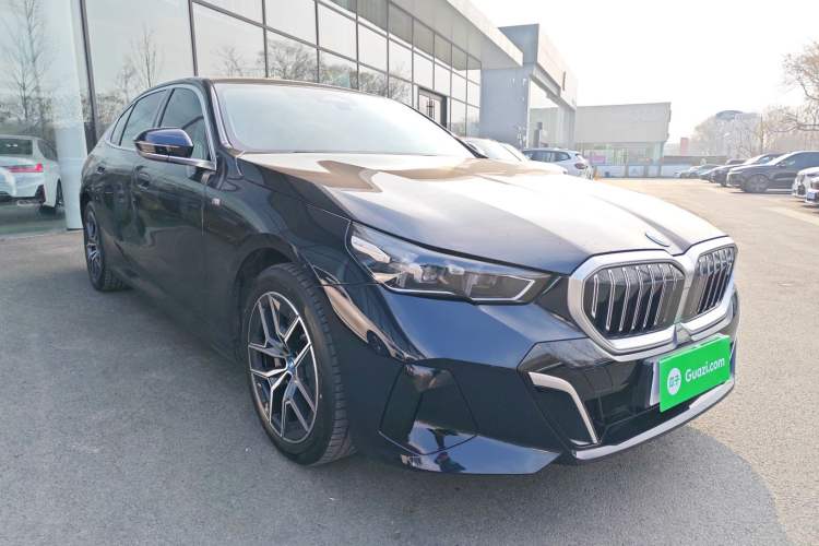 Used BMW i5 2024 eDrive 35L M Sport Package
