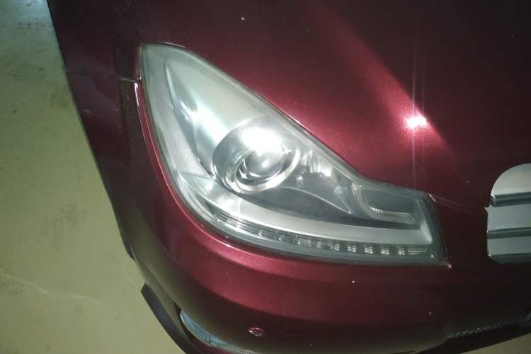 Used Mercedes-Benz C-Class 2013 C 180 Classic Grand Edition Right Front Headlight