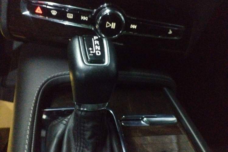 Used Volvo XC90 2015 T6 Zhiya Edition 7-seater Gear Lever
