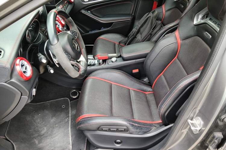 Used Mercedes-Benz GLA AMG 2017 Facelifted AMG GLA 45 4MATIC Left Front Seat