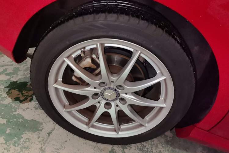 Used Mercedes-Benz B-Class 2015 B 200 Sport Edition Exterior 5