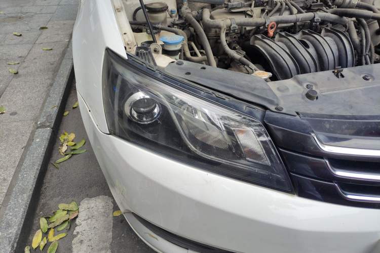 Used Geely Auto Emgrand 2018 1.5L Manual Luxury Model Right Front Headlight