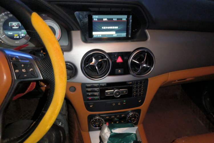 Used Mercedes-Benz GLK-Class 2015 GLK 260 4MATIC Fashion Edition Ultimate Version