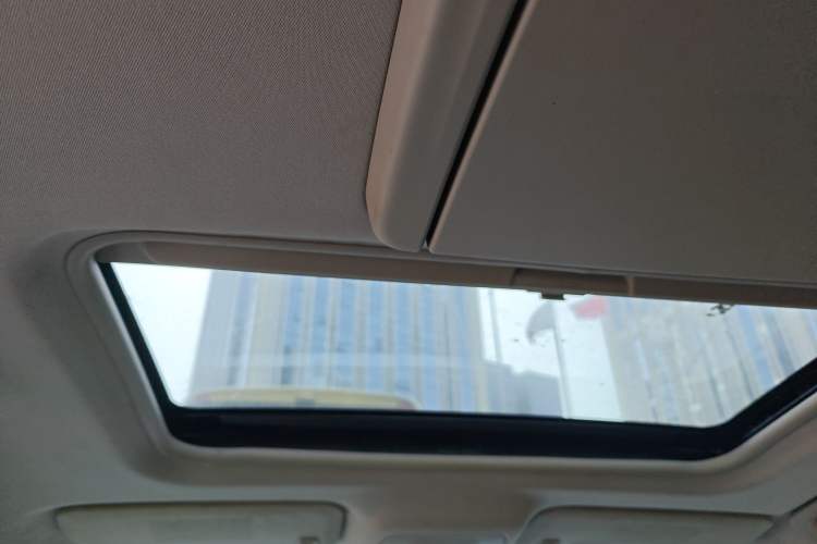 Used Buick GL8 2011 3.0L XT Luxury Business Flagship Edition
