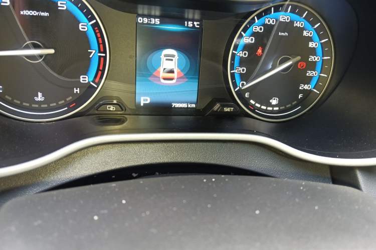 Used Geely Auto Emgrand 2019 Leading Edition 1.5L CVT Luxury Model China VI Standard