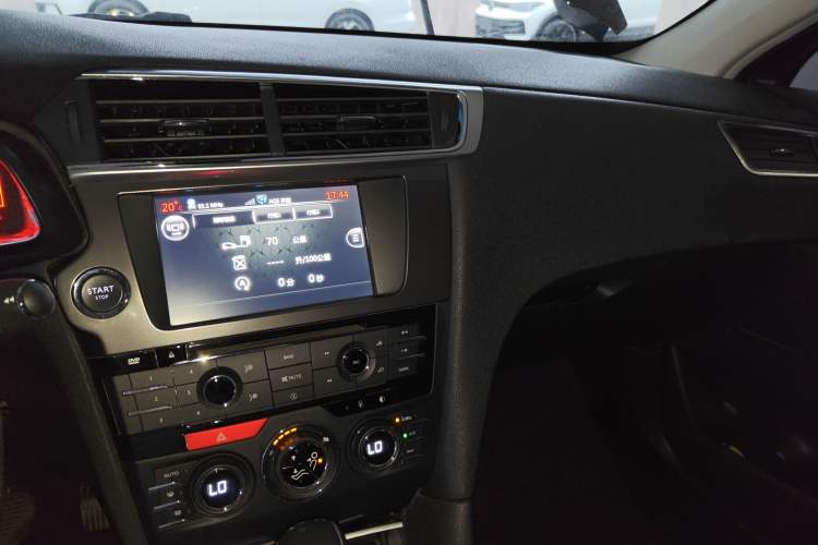 Used DS 6 2014 1.6T Luxury Edition THP160 Audio And AC Panel