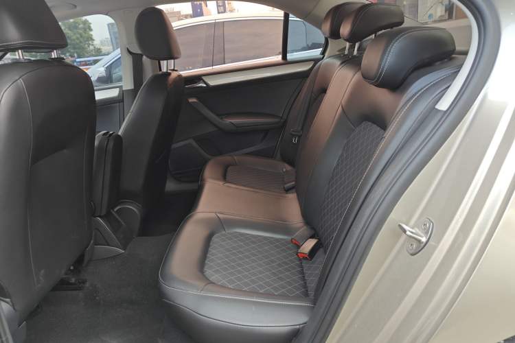 Used Skoda Rapid 2019 1.5L Automatic Comfort Edition China V Standard