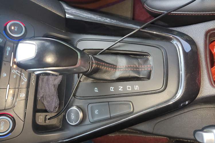 Used Ford Focus 2017 1.5T CTCC White and Black Limited Edition