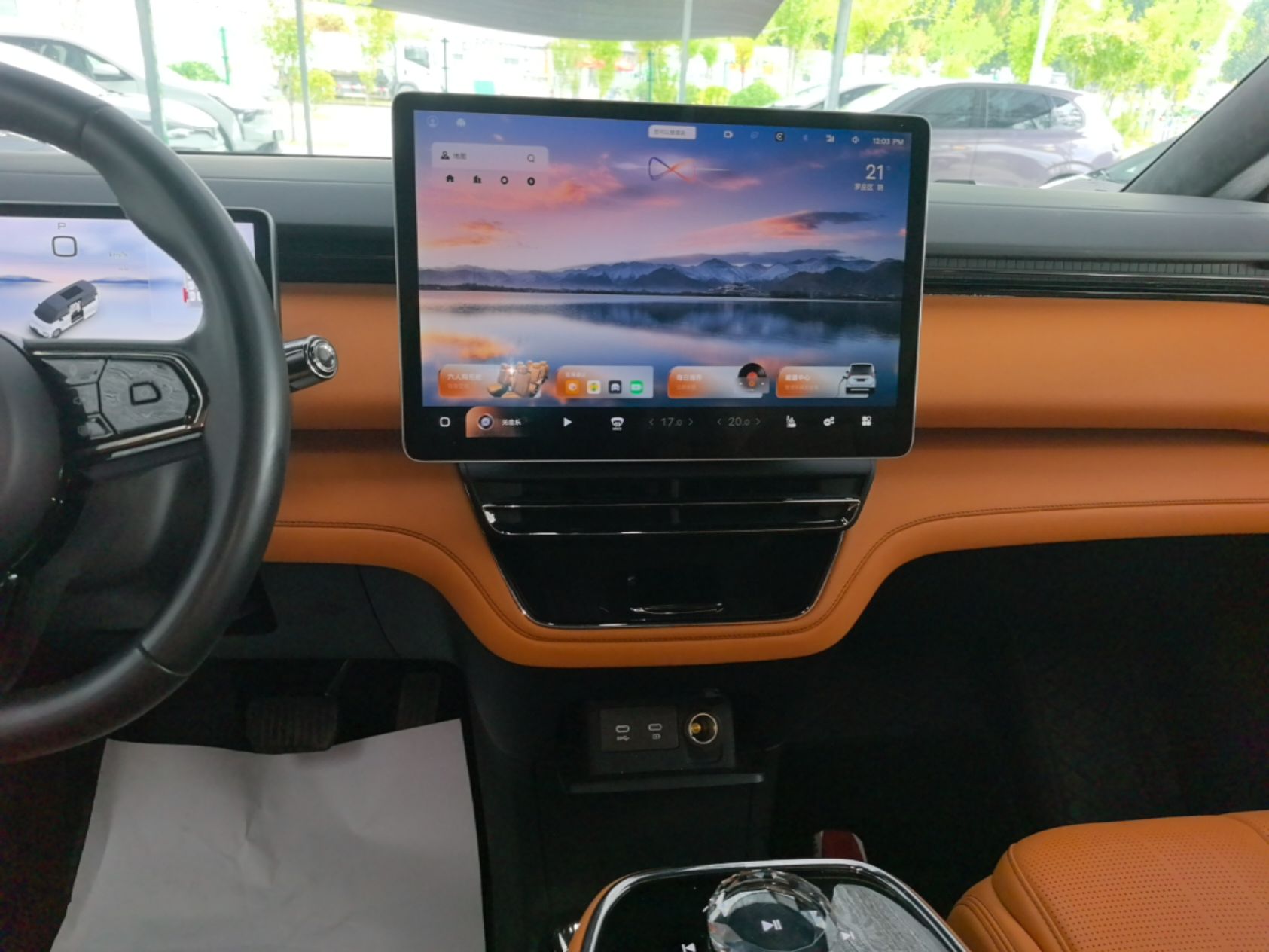 Geely Galaxy LEVC L380 2024 140-Degree 6-Seater All-Wheel-Drive Ultra — снимка 15