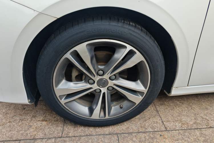 Used Geely Auto Binray 2019 200T DCT Binzhi Edition