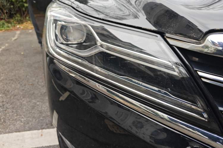 Used Roewe e950 2017 50T Hybrid Connect Flagship Edition