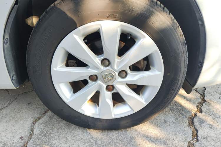 Used Baojun 630 2014 1.5L automatic comfort version
