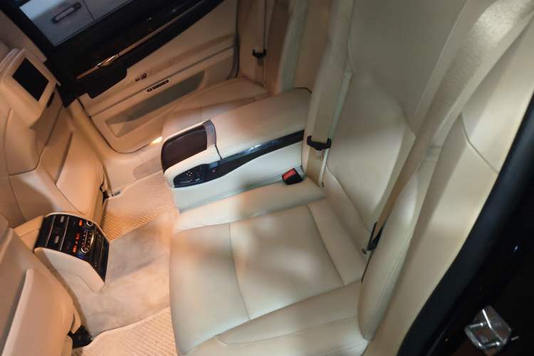 Used BMW 7 Series 2009 740Li Leading Model