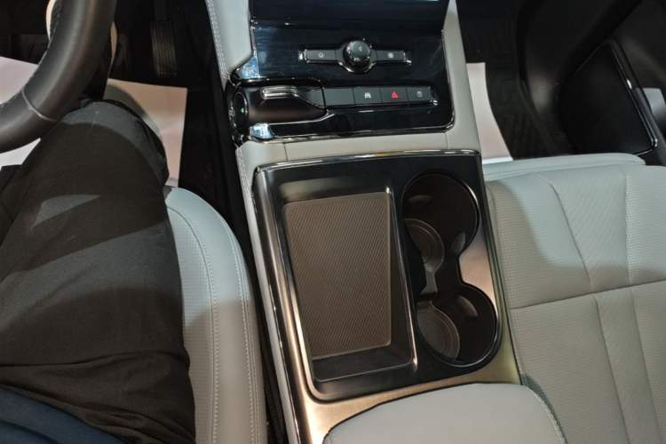 Used Nio ES8 2022 75 kWh 7-Seater Version