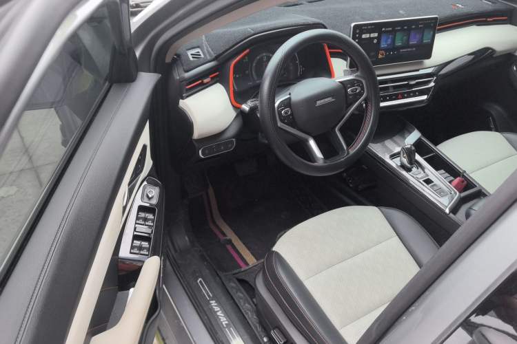 Used Haval LHERY 2021 High-Performance Version 1.5T Golden Rabbit Driver Seat