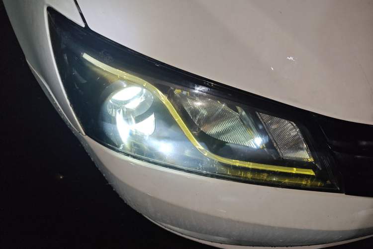 Used Geely Auto Emgrand 2014 Sedan 1.3T Manual Elite Model