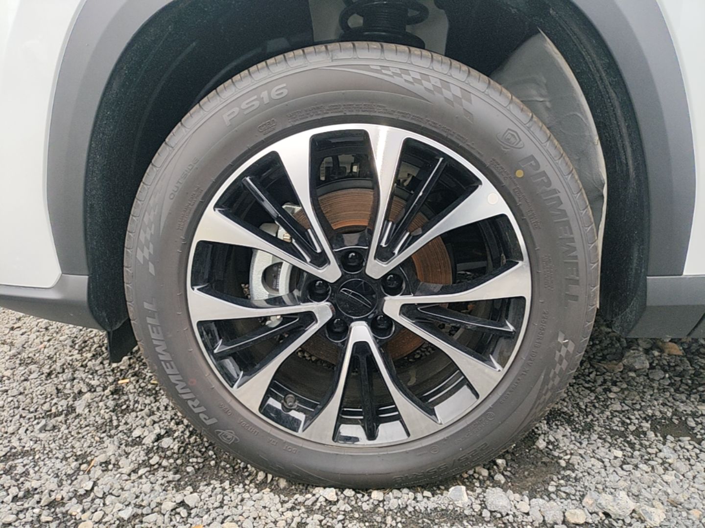 Geely Auto Emgrand X7 Sport 2026 Model 1.5TD Aspirational — снимка 10