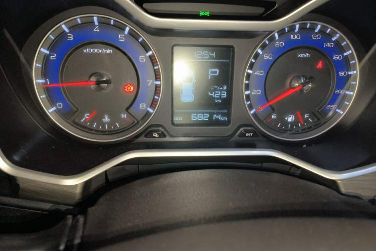 Used Geely Auto Vision X3 2017 1.5L Automatic Luxury Model Odometer Close Up