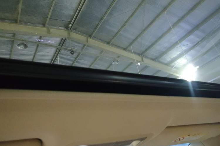 Used Toyota Camry 2015 2.0G Premier Edition Headliner